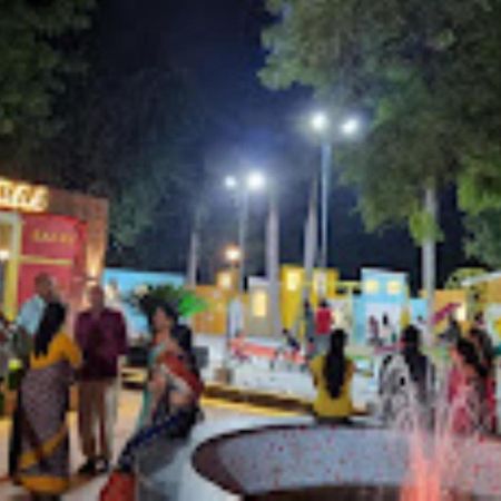 Hotel Pritam Palace , Dhule Dış mekan fotoğraf